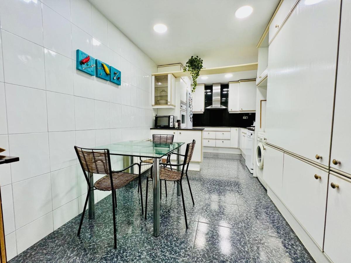 Your Second Home In Barcelona With Private Room And Private Bathroom Close To Montjuic, Pl Espana, La Rambla, Ferry Port Zewnętrze zdjęcie