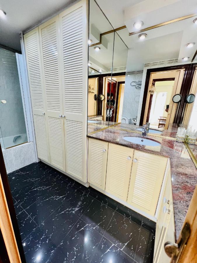 Your Second Home In Barcelona With Private Room And Private Bathroom Close To Montjuic, Pl Espana, La Rambla, Ferry Port Zewnętrze zdjęcie